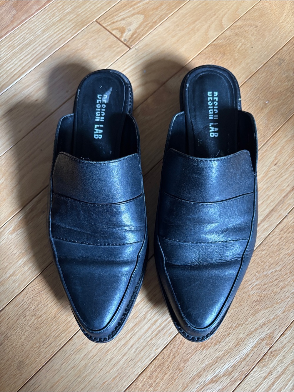 Design Lab Lord & Taylor Men’s Black Leather Slip-On Mules